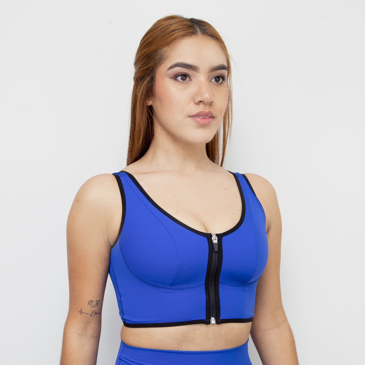 Brasier con cierre deportivo